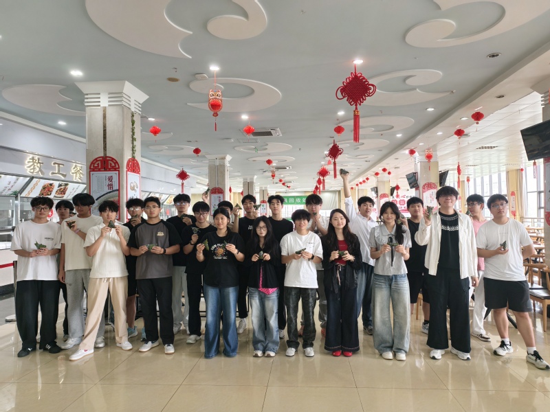 智能控制学院联合邓建军工匠学院...